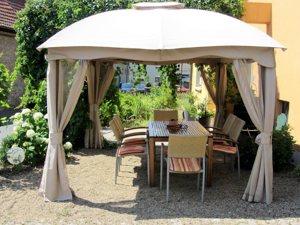 Hotel Weinblatt Sommerach Exterior foto