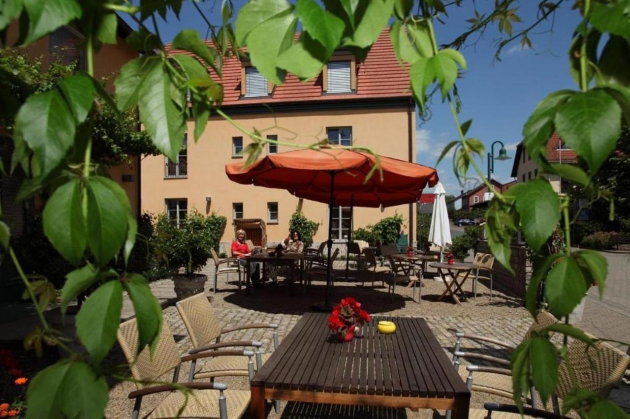 Hotel Weinblatt Sommerach Exterior foto